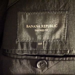 Banana Republic - Black Suit - 38R, 30x32